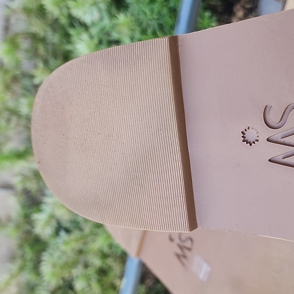 STUART WEITZMAN Black Cammy Block Heel Slide Leather Slide Sandals 9B EU 39.5 - Picture 11 of 12